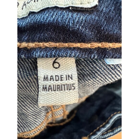 Calvin Klein Womens Straight Blue Denim Jeans Size 6 Classic Fit Made In Mauriti - Picture 6 of 8